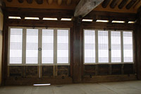 고적하고 미려한 미학의 정자