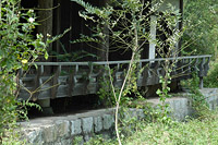 집 주변의 산간정자