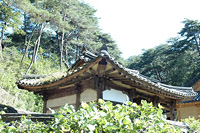 새로 지은 종가와 옥류천 