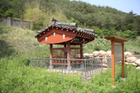 청운리 정효각(旌孝閣)