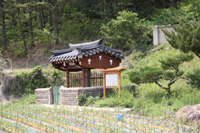 창효각(彰孝閣)