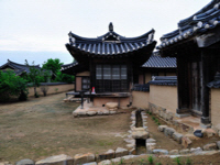 영양남씨괴시파종택(英陽南氏槐市派宗宅)