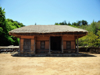 신돌석장군 생가지(申乭石將軍 生家址)