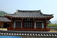 은행나무 심고 지은 정자, 행정