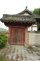 첨모당의 주인을 기린 첨모정