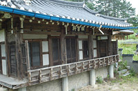 소나무와 눈을 상징하는 송설헌