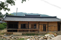 내성천을 바라보는 집