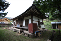 여남강당(汝南講堂)