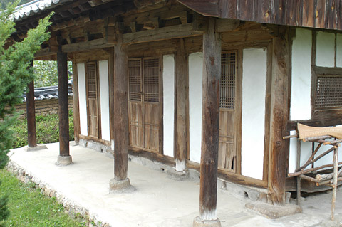 사당 정면